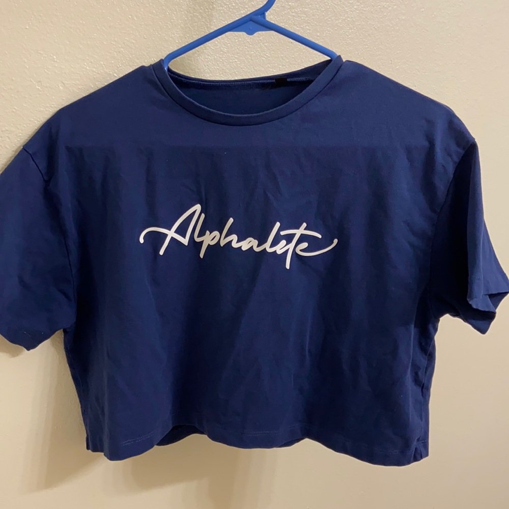 Alphalete Signature Crop
